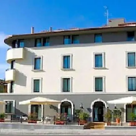 Rivalta Life Style 4*